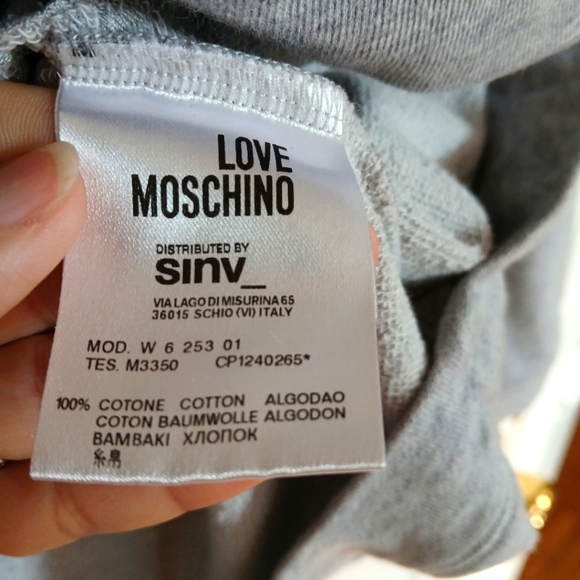 Love MOSCHINO Cotton Lightwight Sweatshirt Eyelet Heart Pattern Quiet Luxury - Picture 6 of 6